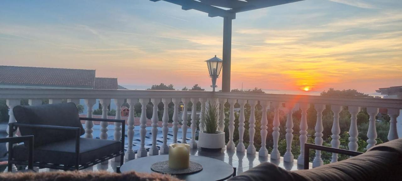 Vila Kuca Za Odmor Angelina Primošten Exteriér fotografie
